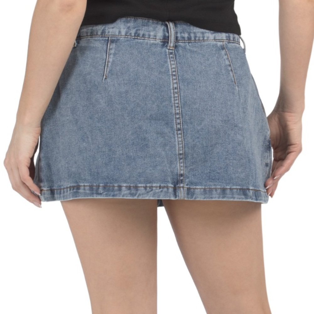 Steve Madden | NWT Marlowe Denim Mini Skort - Picture 2 of 11